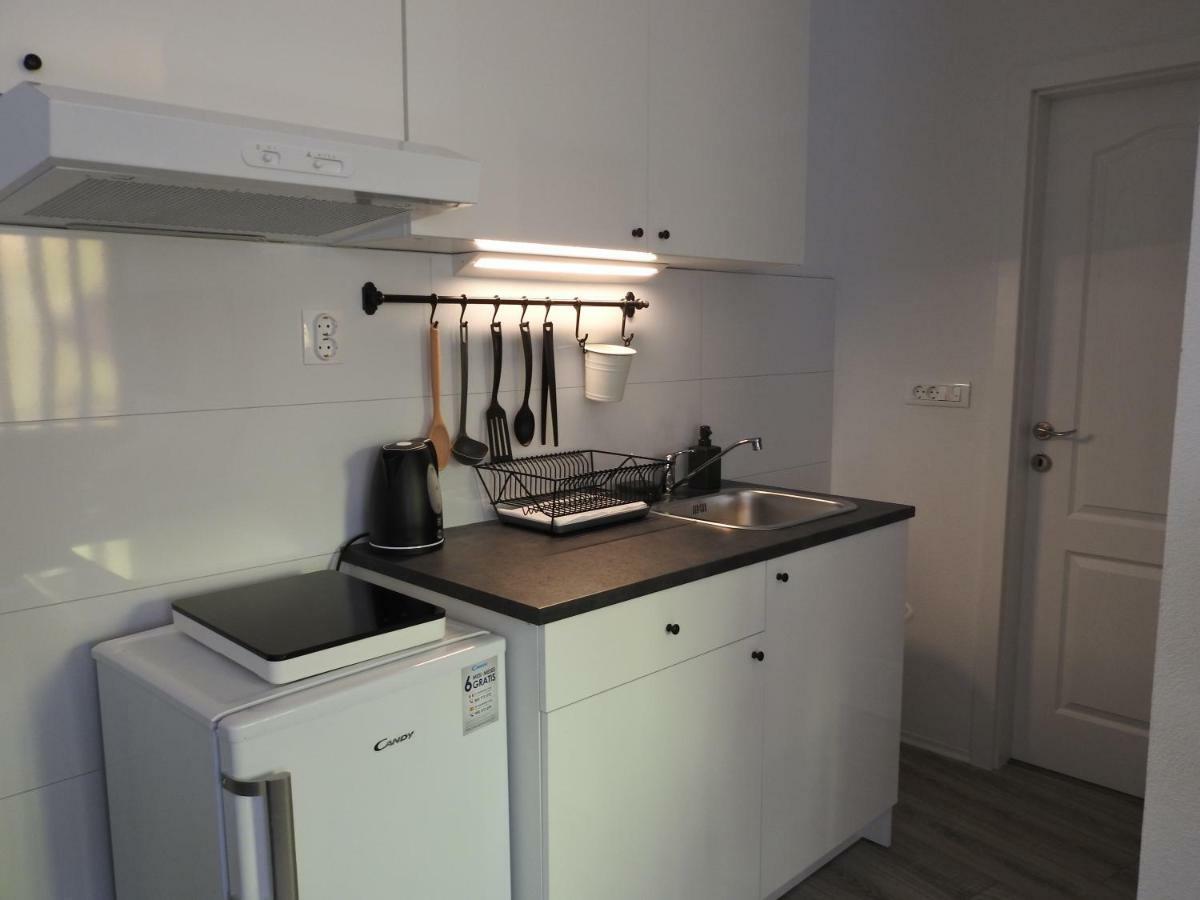 Apartment Antonela Slatine Exterior foto